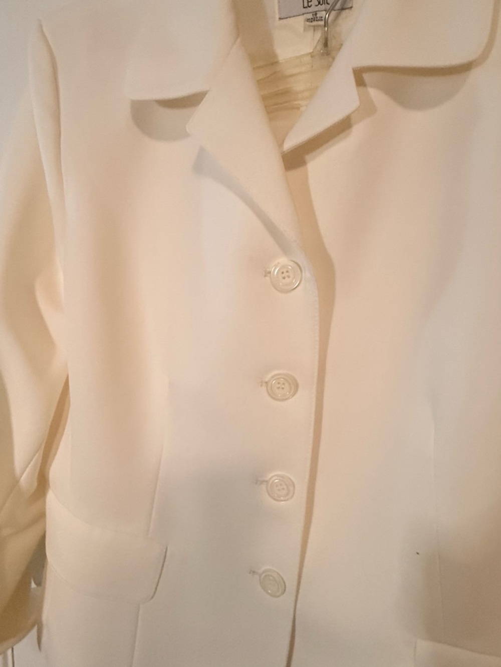 Le Suit Cream Tailored Women's Blazer & Skirt Set - Picture 6 of 6